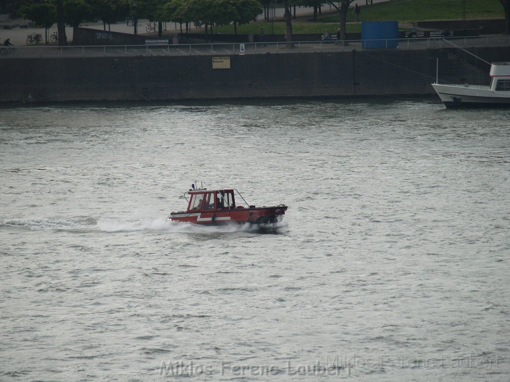 Uebungsfahrt Loeschboot und Ursula P13.JPG